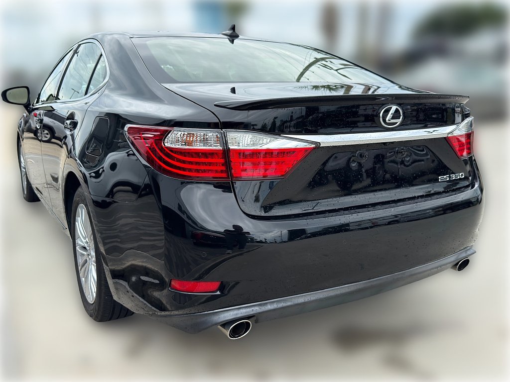 Used 2013 Obsidian Lexus Base image 4