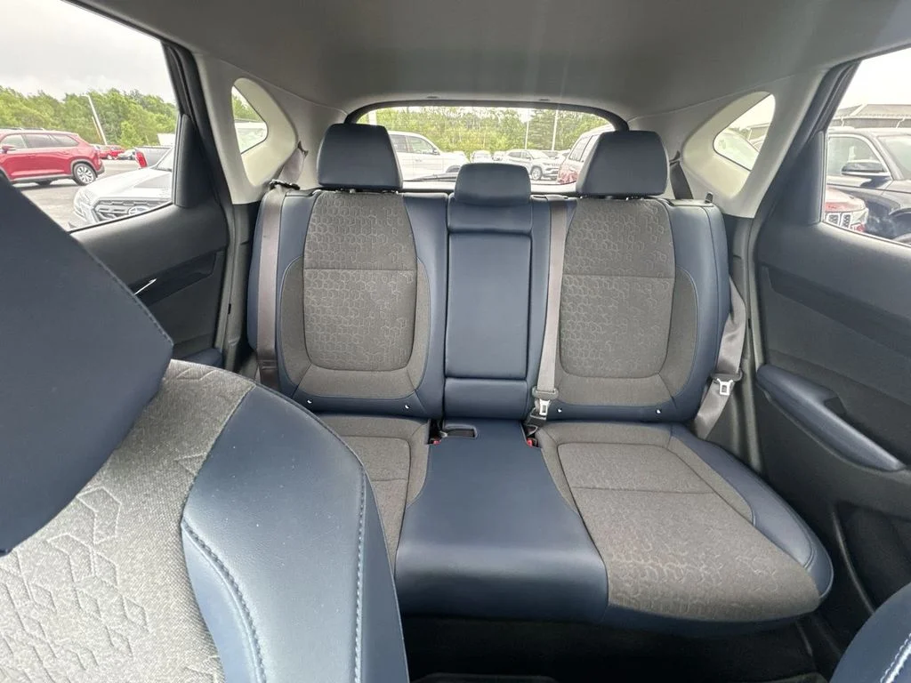 Used 2024 Black Kia S image 13