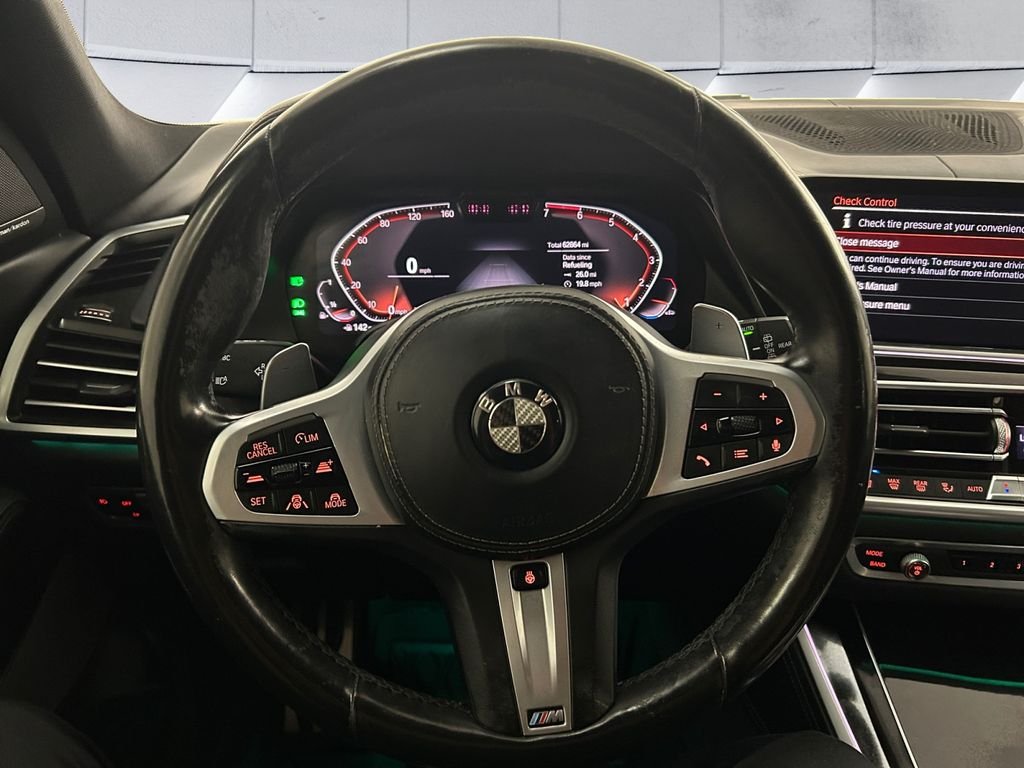Used 2019 Black BMW xDrive50i image 9