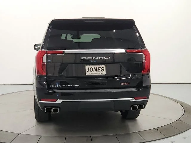 Used 2025 Black GMC Denali image 7