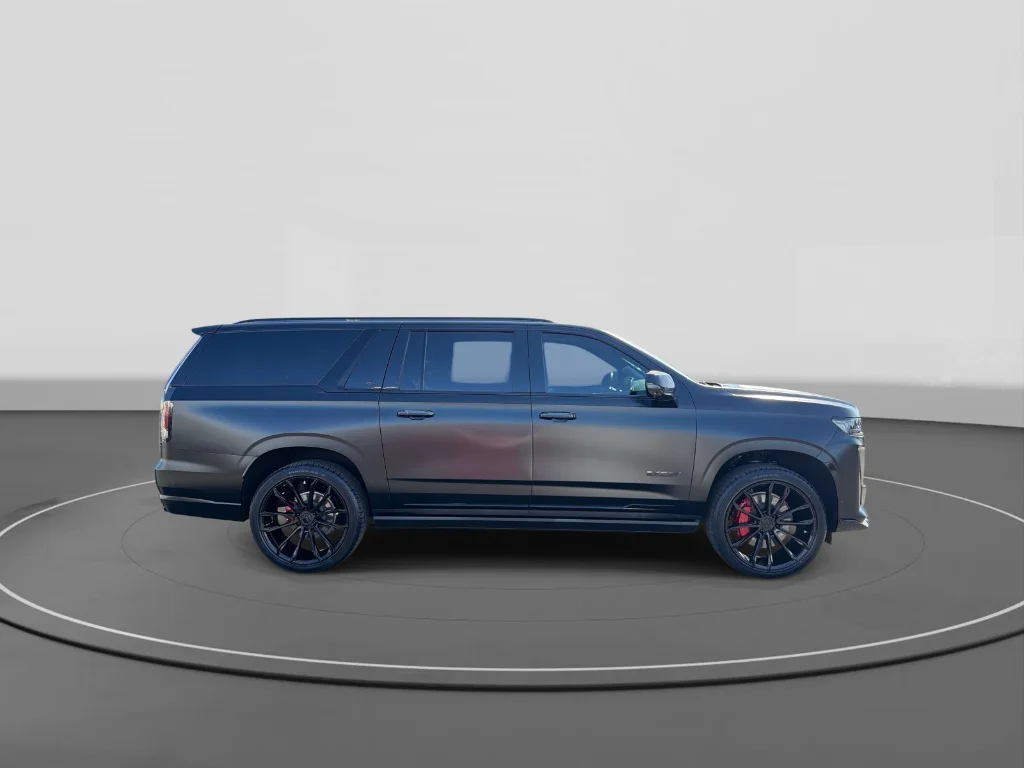 Used 2023 Black Raven Cadillac AWD V-Series image 4