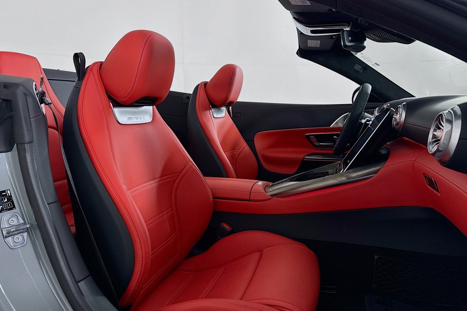 New 2026 MANUFAKTUR Alpine Grey Mercedes-Benz AMG® SL 43 Roadster image 7