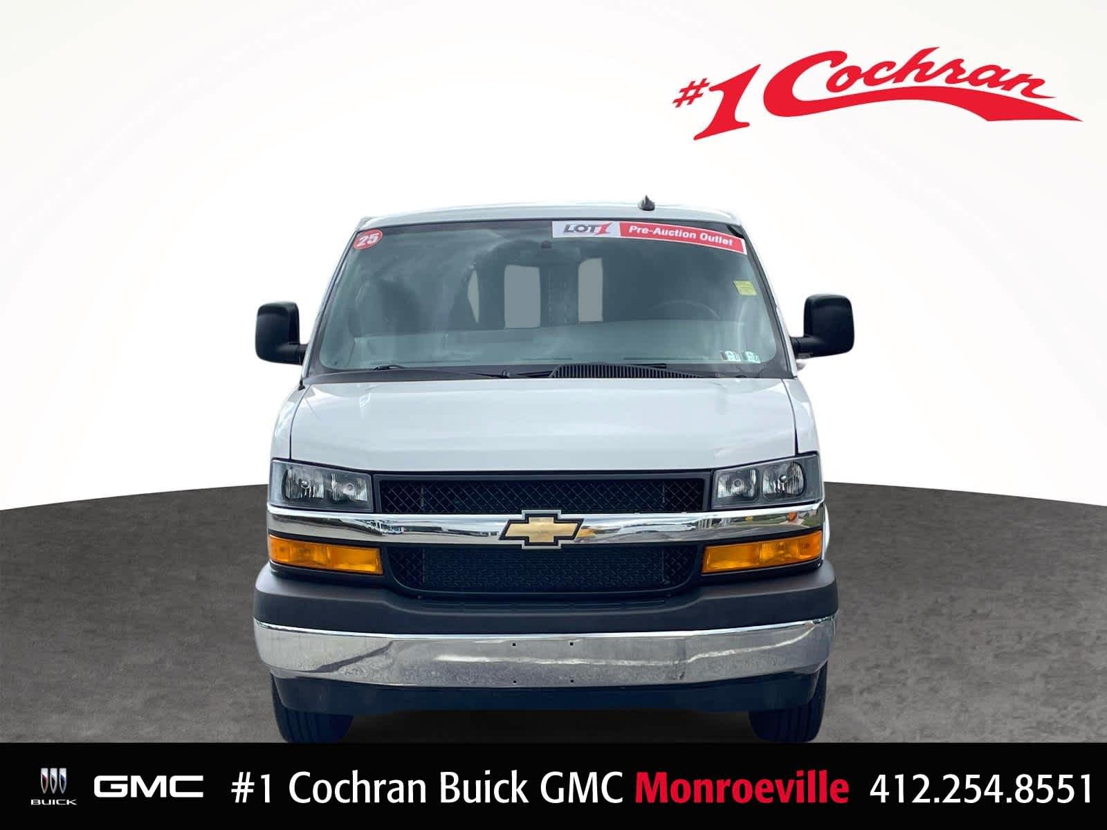 Used 2025 Summit White Chevrolet WT image 12