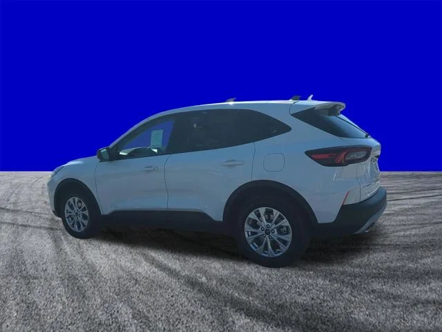 New 2026 Oxford White Ford Active® image 6