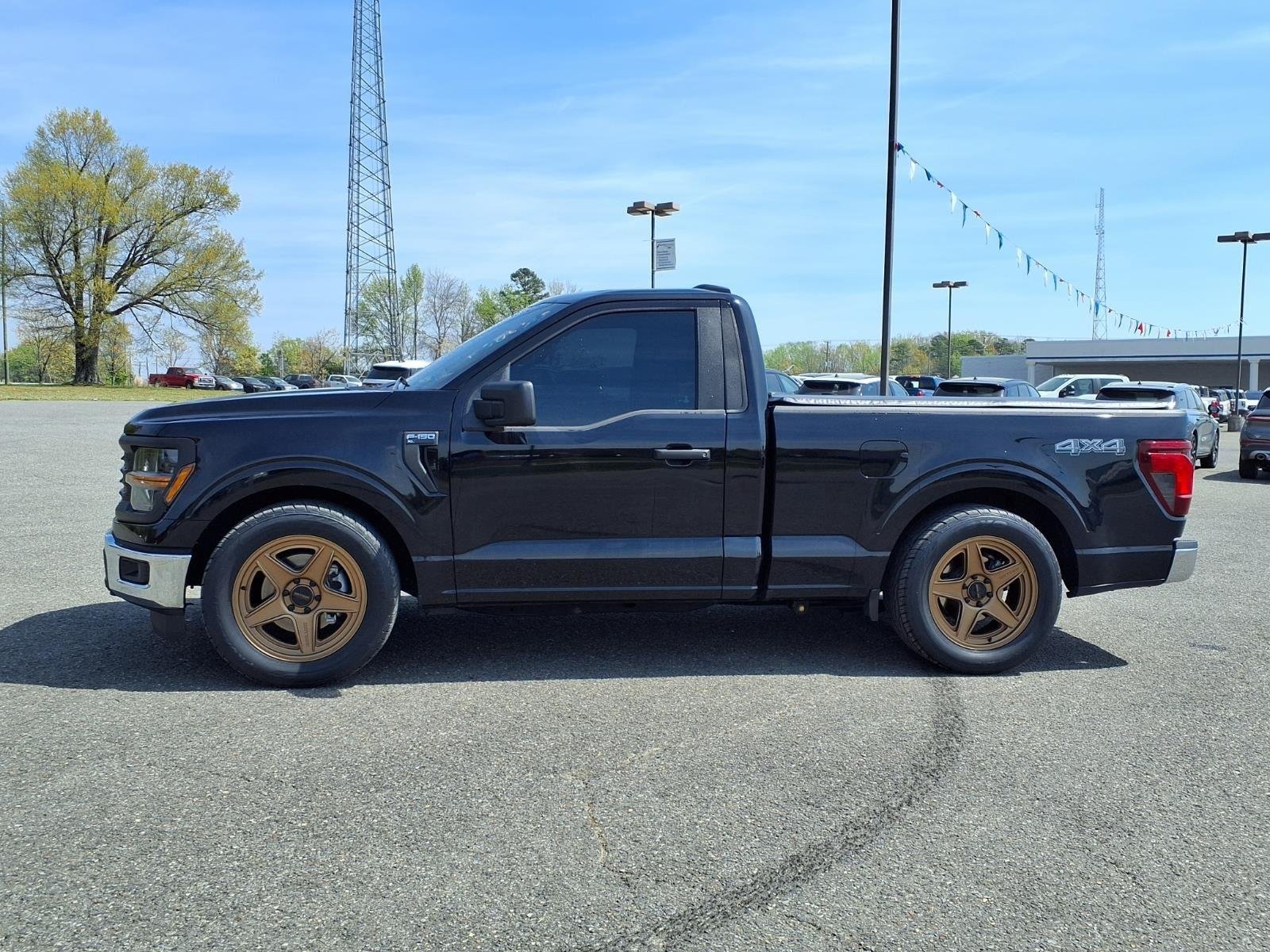 Used 2024 Agate Black Metallic Ford XL image 3