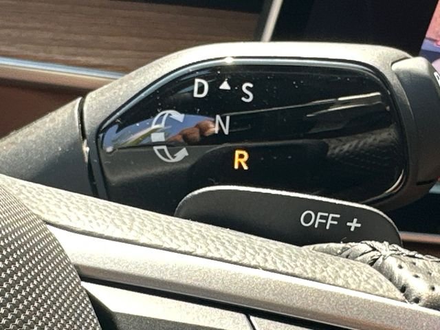 New 2026 White Volkswagen SEL R-Line Turbo image 31