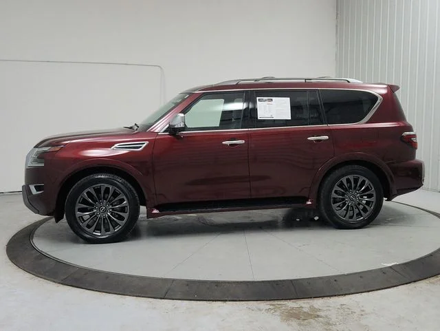 Used 2023 Red Nissan Platinum image 4