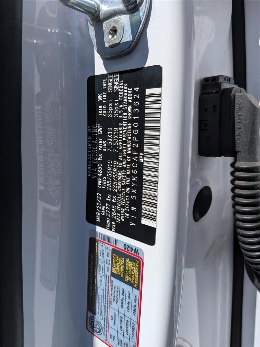 Used 2023 Glacial White Pearl Kia X-Line image 24
