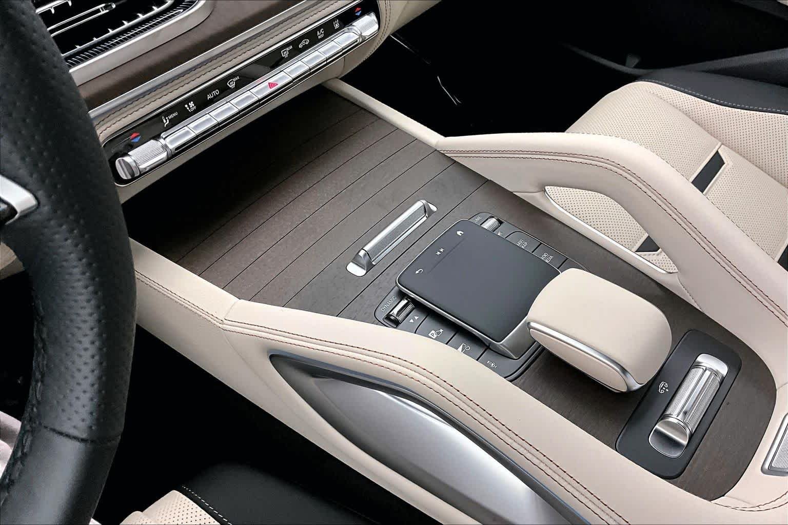 New 2027 Polar White Mercedes-Benz AMG® GLE 53e 4MATIC+ SUV image 17