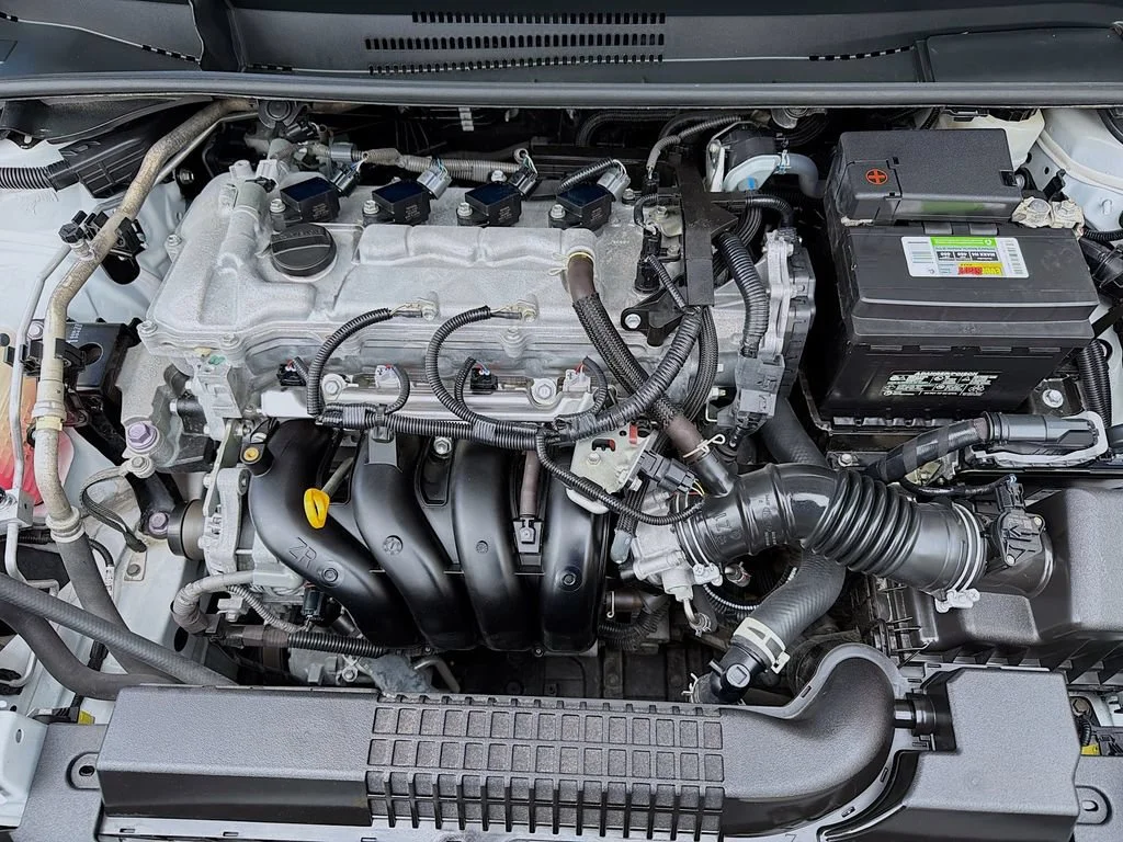 2022 Toyota Corolla LE - Photo 32