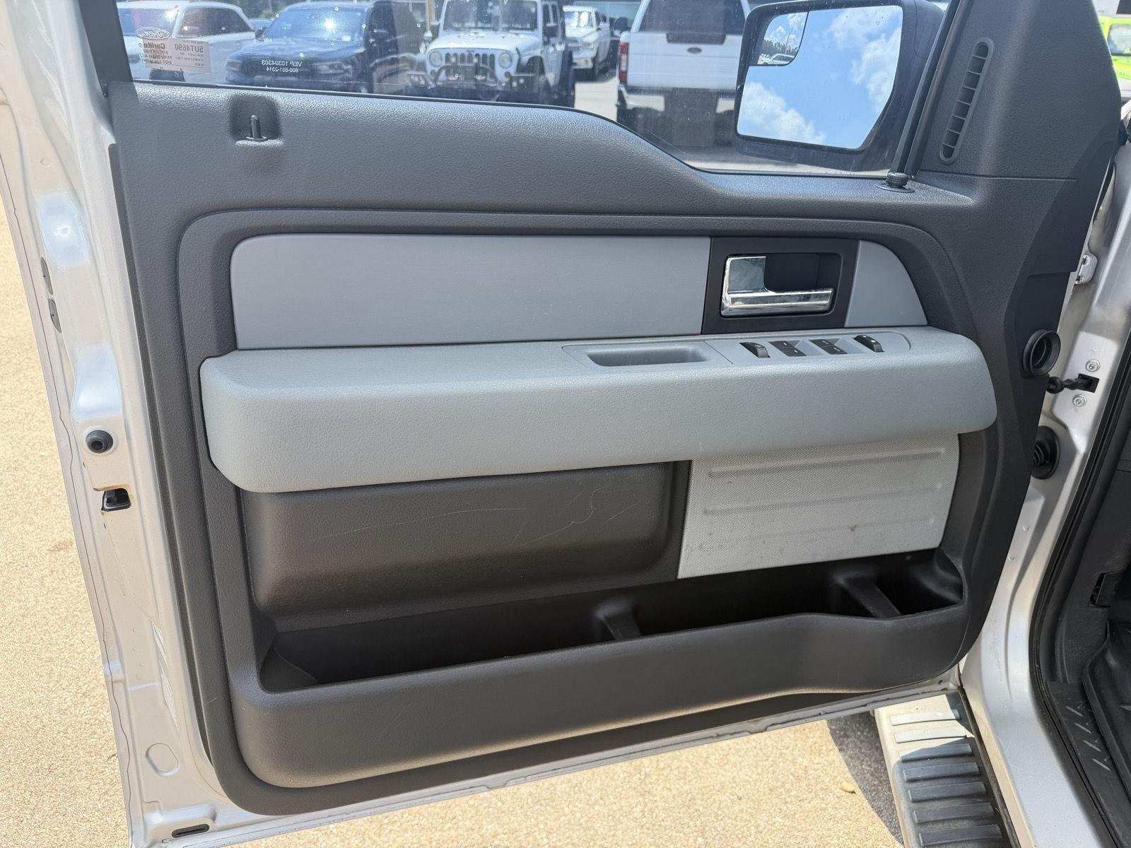 Used 2014 Ingot Silver Metallic Ford STX image 13