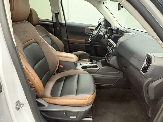 Used 2025 White Ford Outer Banks image 33