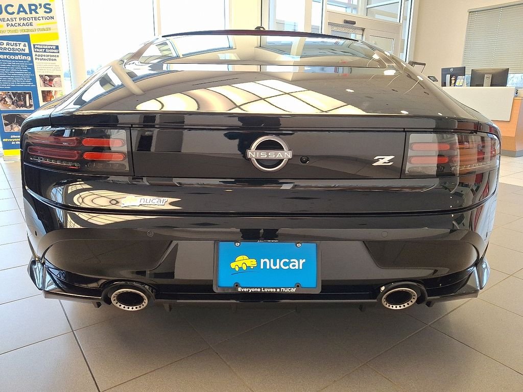 New 2026 Black Diamond Pearl Nissan Sport image 5