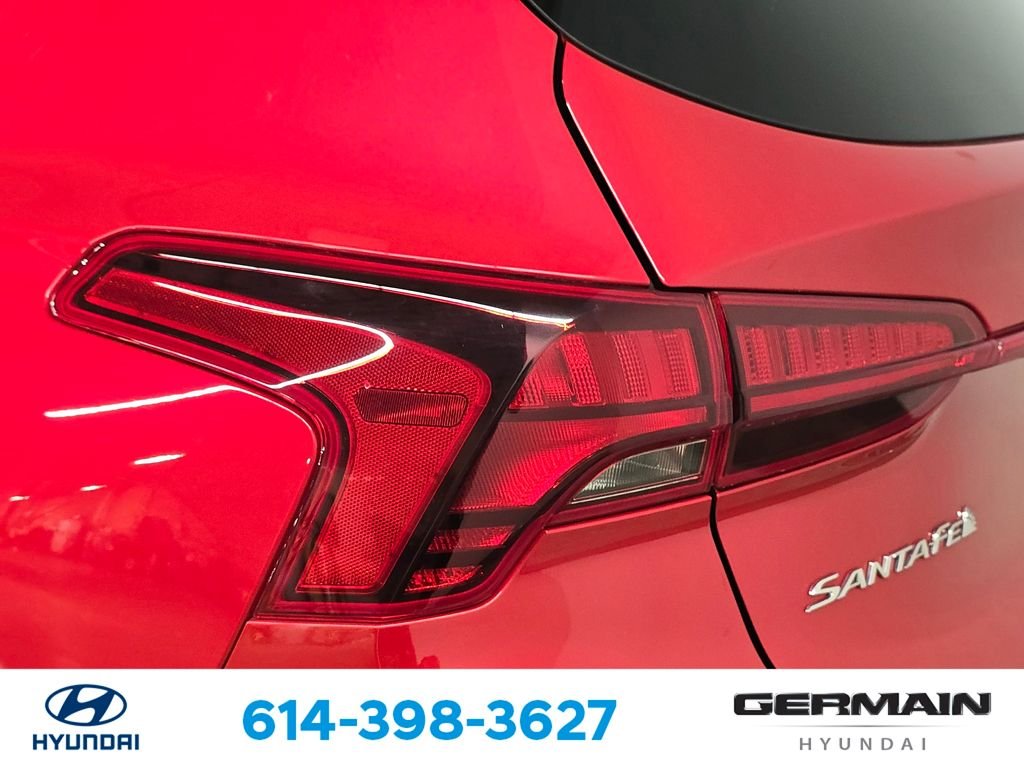 Used 2023 Red Hyundai SE image 16