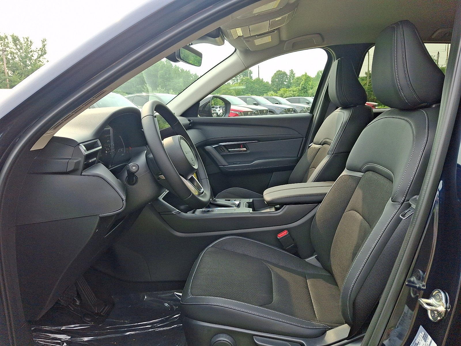 New 2026 Navy Blue Mica Mazda 2.5 S Select AWD image 7