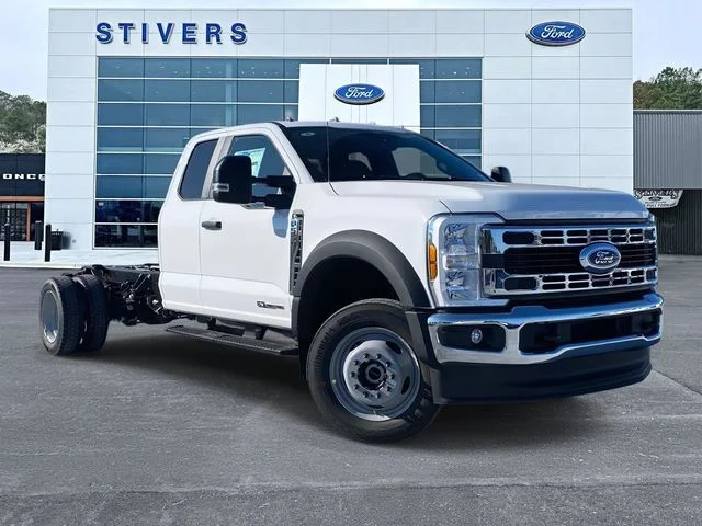 2026 Ford F-550 XL 4x4 SuperCab 192-In DRW's photo