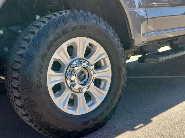 2022 Ford F-250 Super Duty XLT - Photo 7