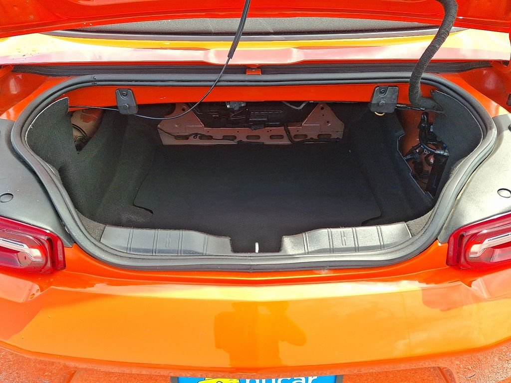 Used 2019 Crush Chevrolet 3LT image 27