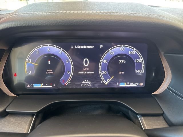 Used 2025 Metallic Jeep Limited image 27