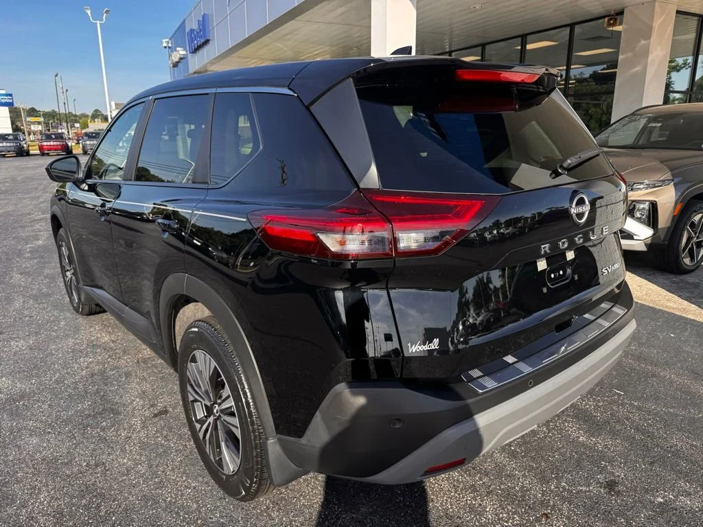 Used 2023 Black Nissan SV image 8