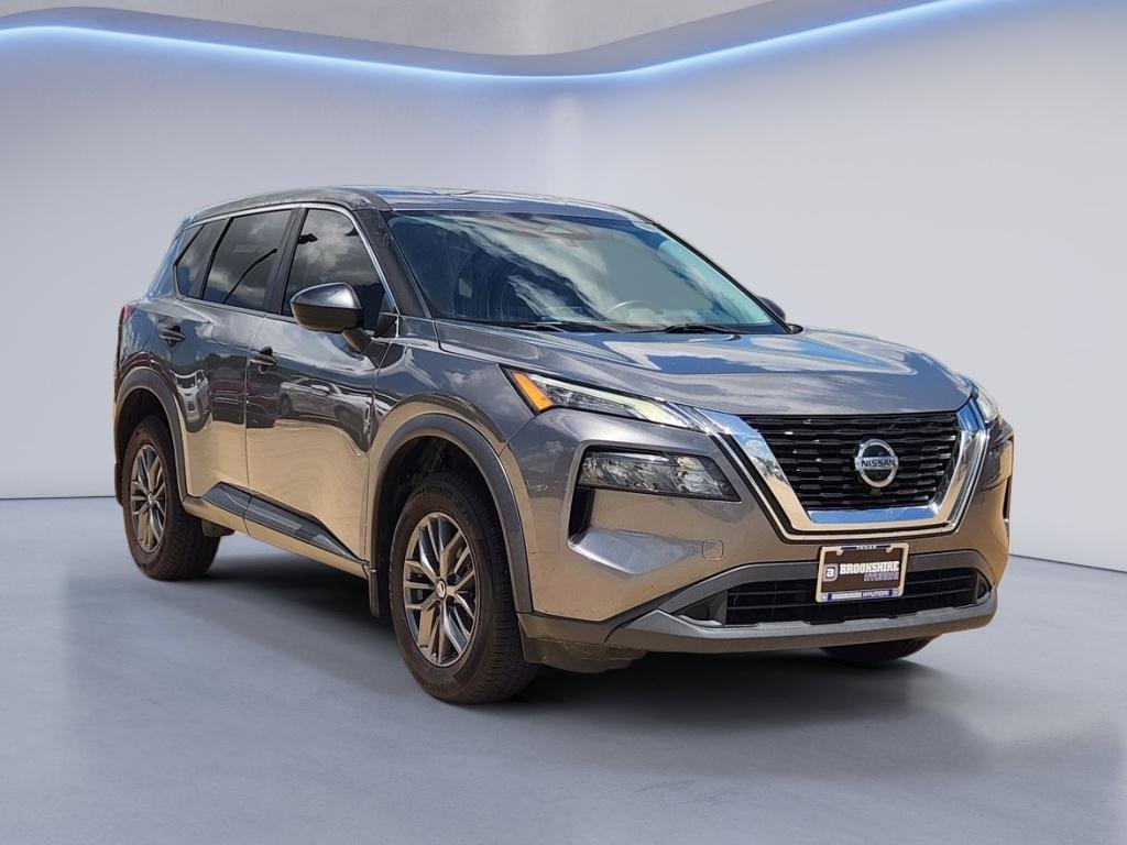 Used 2021 Gun Metallic Nissan S image 3