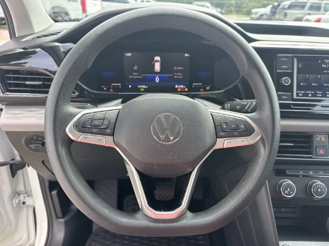 Used 2022  Volkswagen 1.5T S image 35