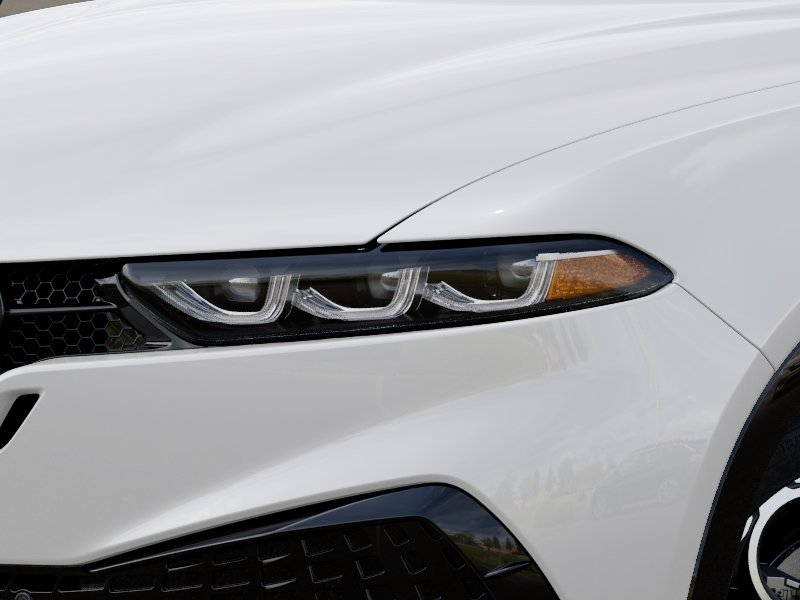 New 2026 Milano White Exterior Paint Alfa Romeo Base image 6