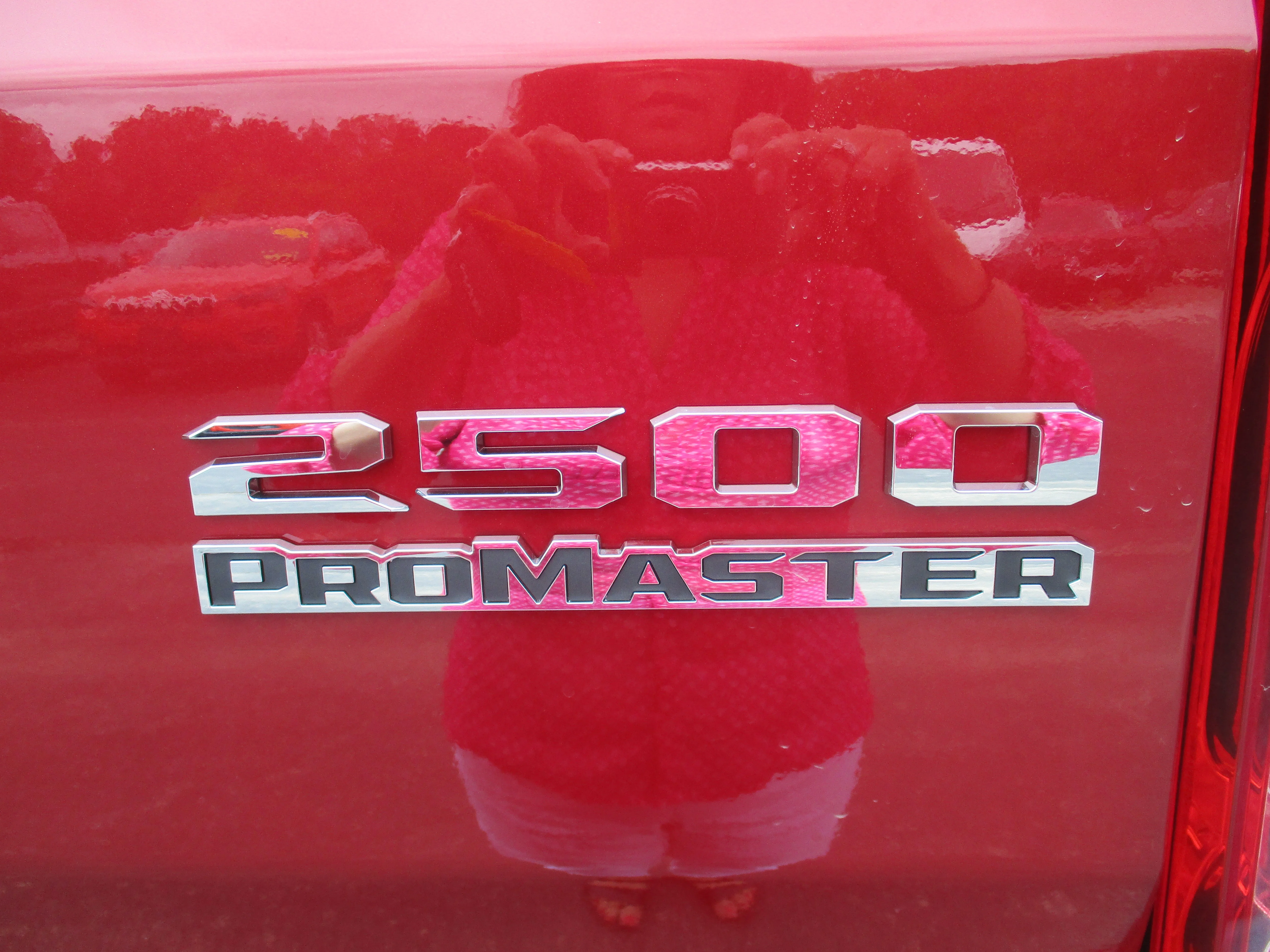 New 2026 Deep Cherry Red Crystal Pearl-Coat Exterior Paint RAM Tradesman 2500 High Roof 159 WB image 11