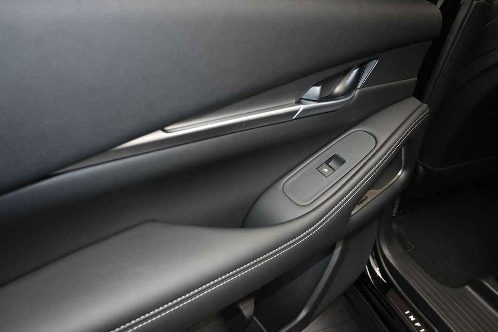 New 2027 MINERAL BLACK INFINITI Sport AWD image 15