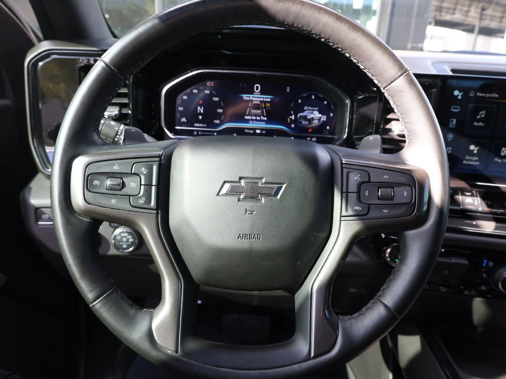 Used 2024 Gray Chevrolet ZR2 image 36