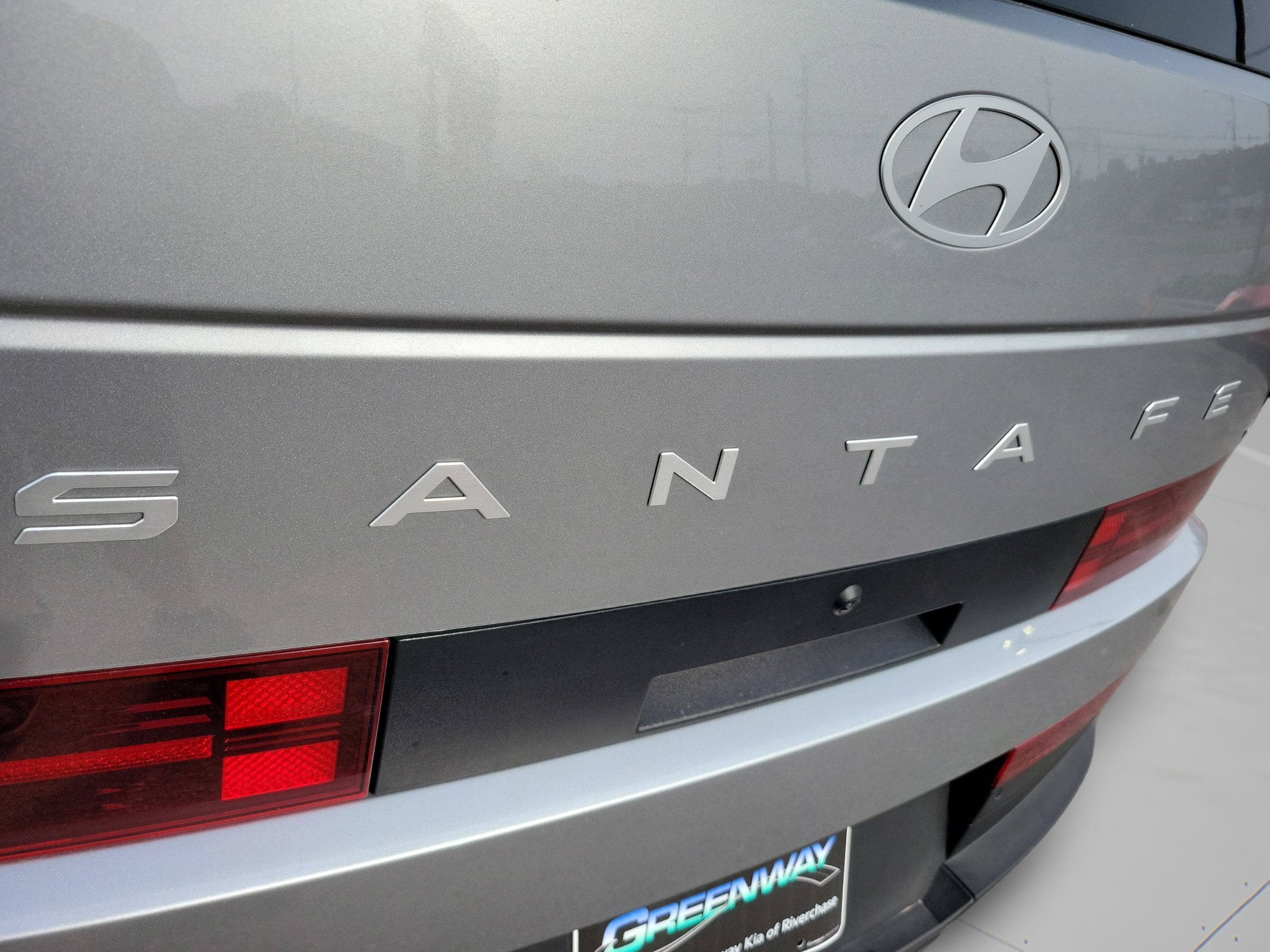 Used 2026 Shimmering Silver Hyundai SEL image 34