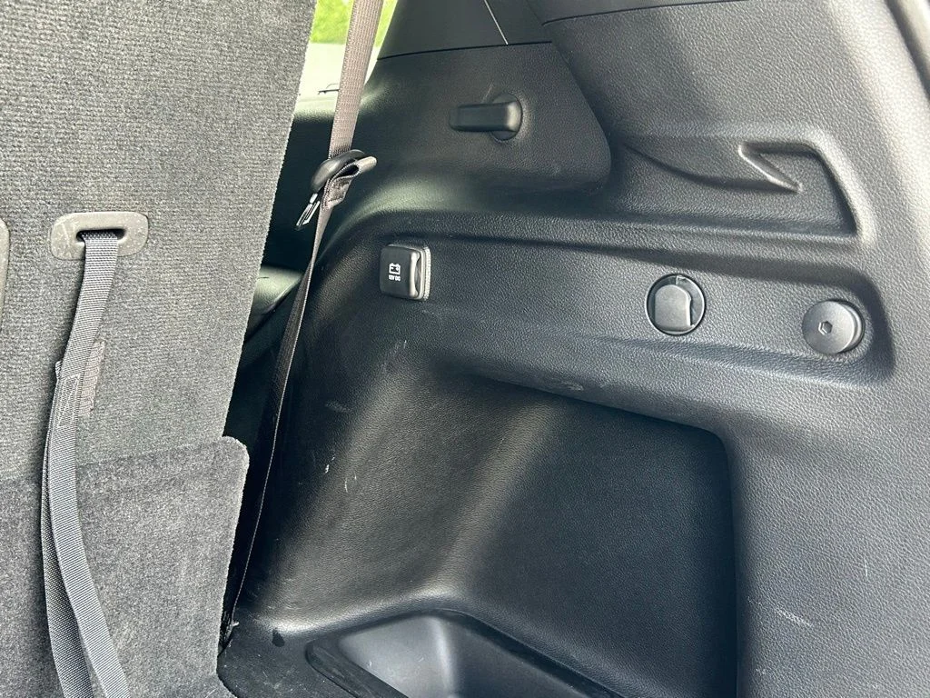 Used 2024 Gray Jeep Limited image 49