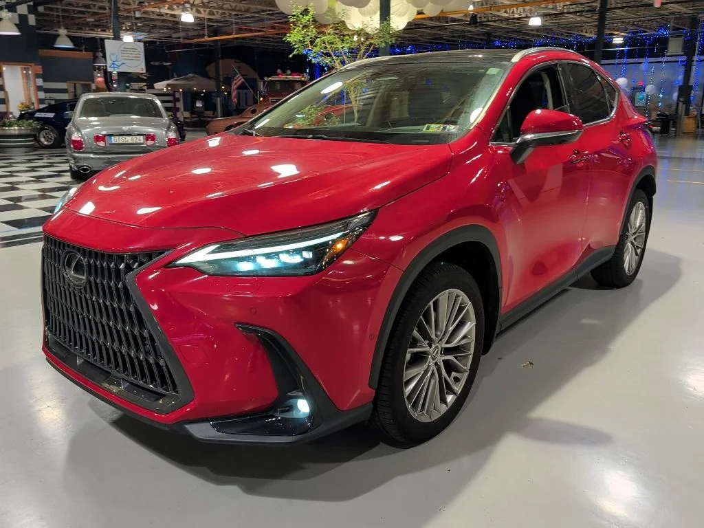 Used 2024 Red Lexus 350h Luxury image 7