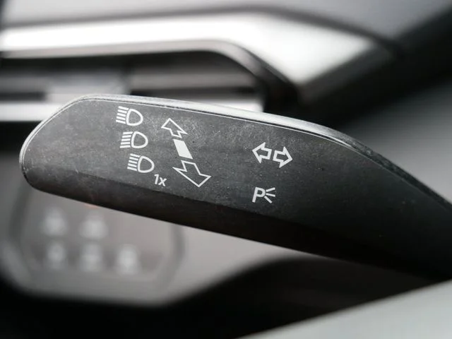 Used 2023 Deep Black Volkswagen Pro S image 34