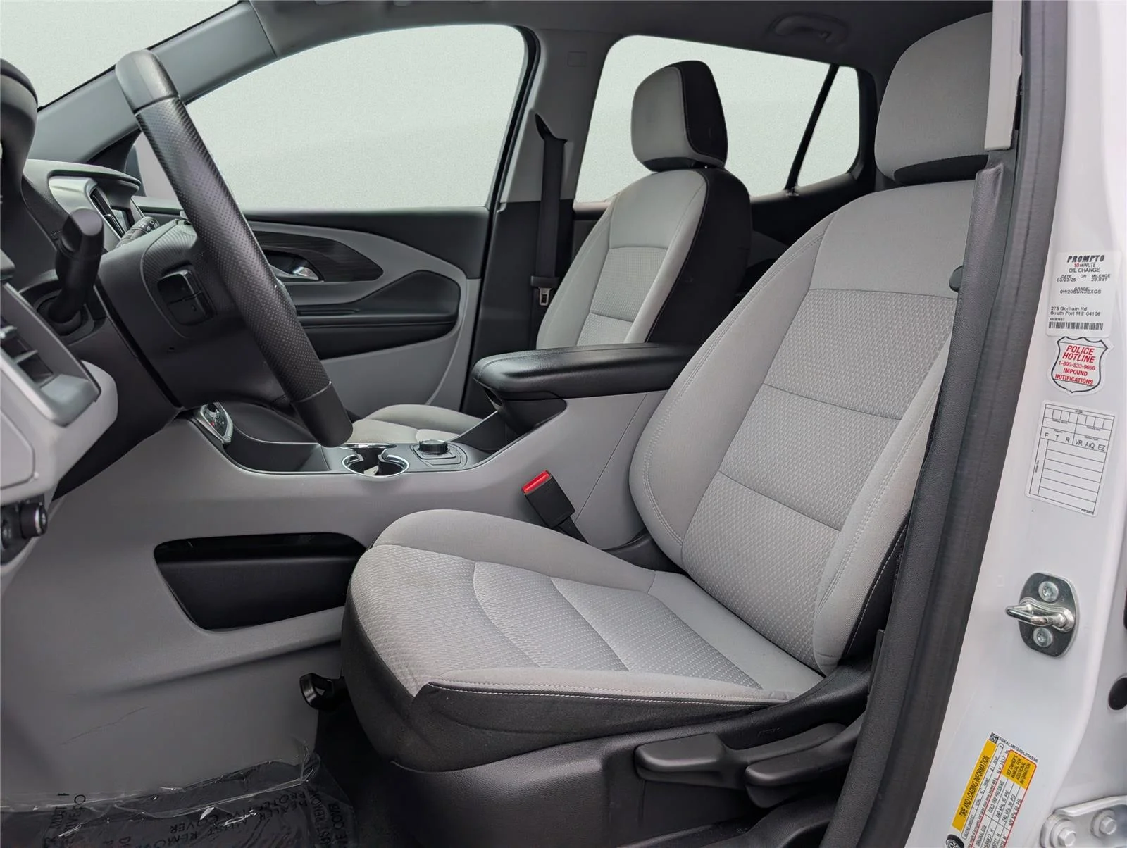 Used 2024 Summit White GMC SLE image 11