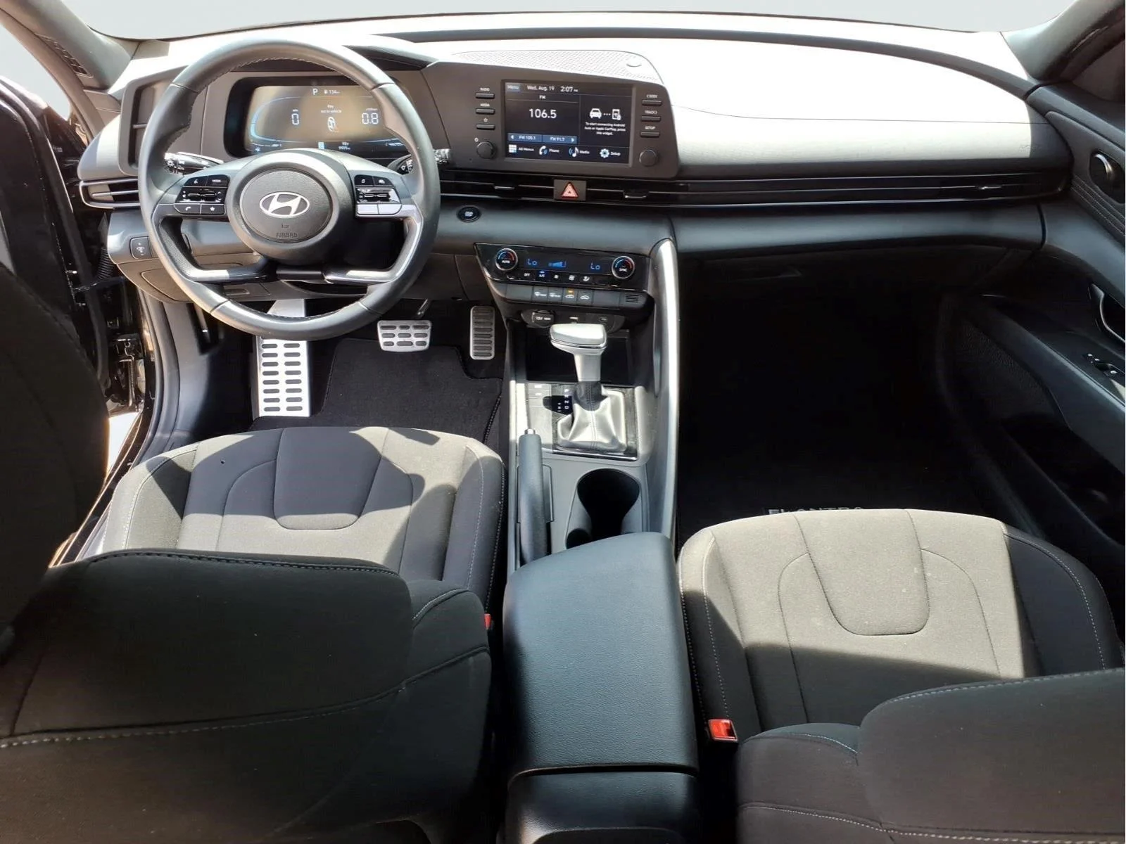 Used 2025 BLACK HYUNDAI SEL SPORT IVT image 11