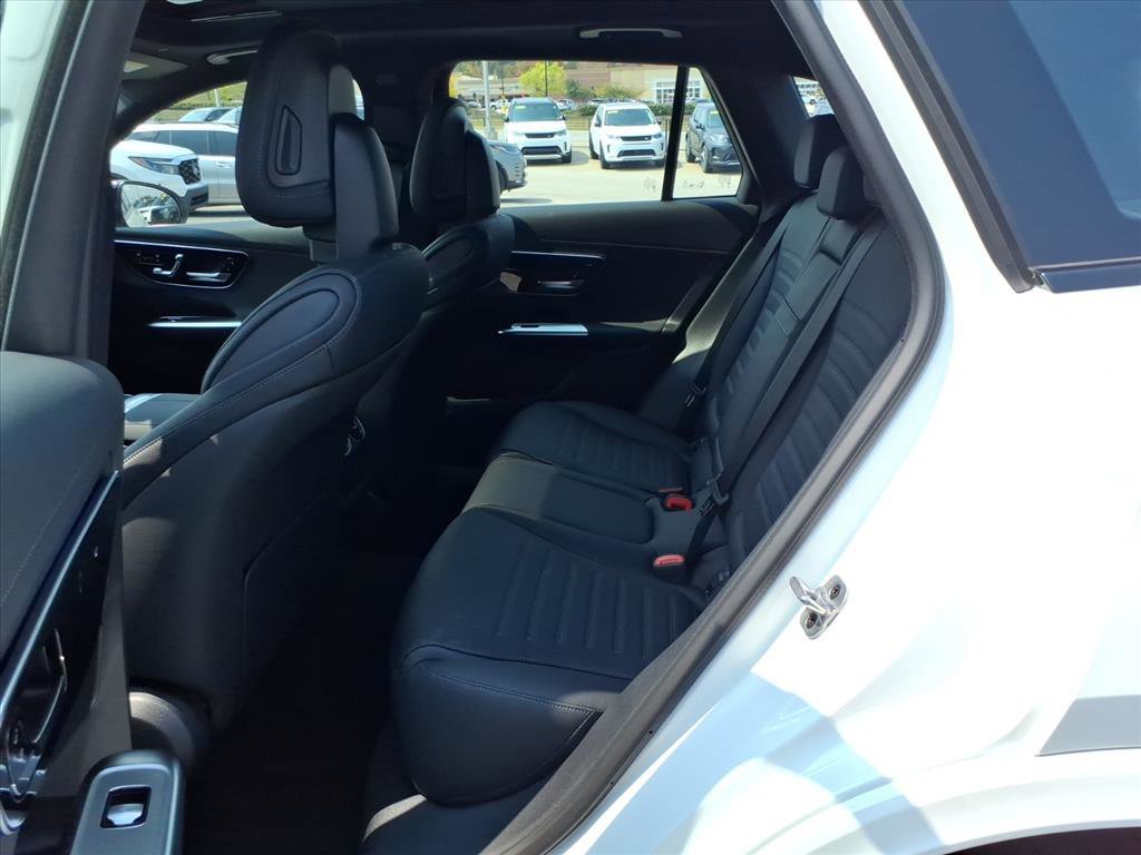 2026 Mercedes-Benz GLC AMG GLC43 - Photo 32