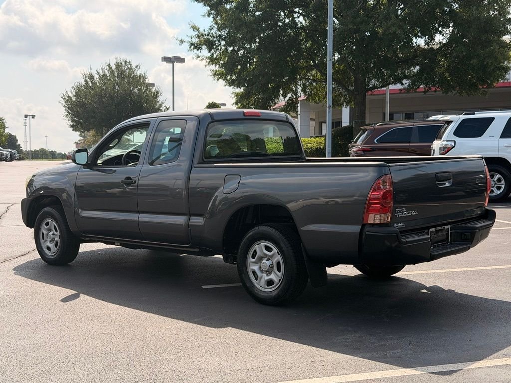 Used 2015 Gray Toyota Base image 12