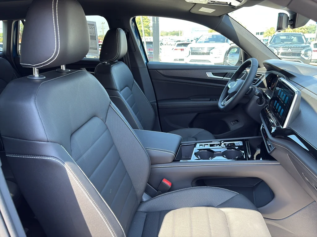 2026 Volkswagen Atlas Cross Sport SEL R-LINE - Photo 9