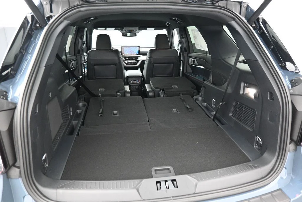 New 2026 Vapor Blue Metallic Ford ST-Line image 23