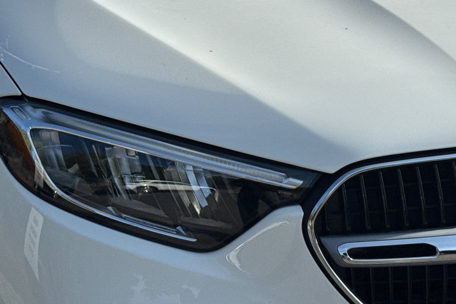 Certified Used 2026 White Mercedes-Benz GLC 300 image 10