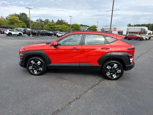 Used 2025 Soultronic Orange Pearl Hyundai SEL image 7