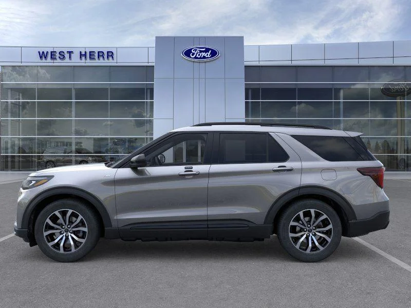 New 2026 Carbonized Gray Metallic Ford ST-Line image 4