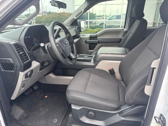 Used 2020 White Ford XL image 13