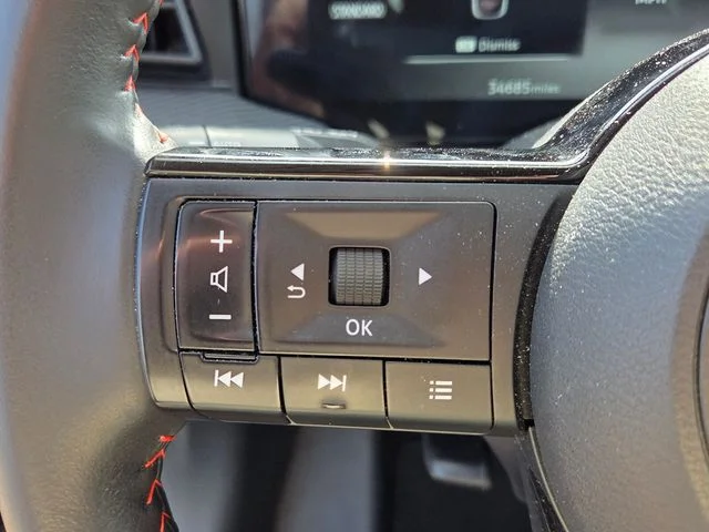 Used 2025 Gray Nissan SR image 24