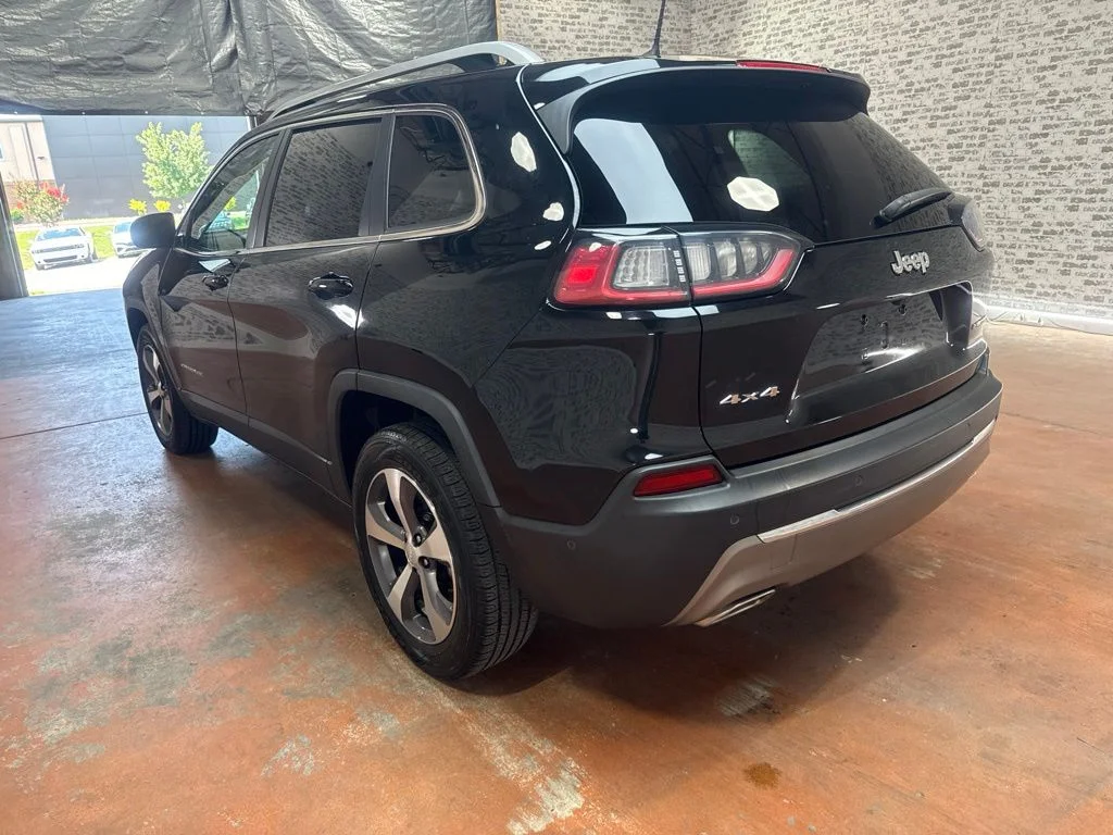 Used 2021 Black Jeep Limited image 5