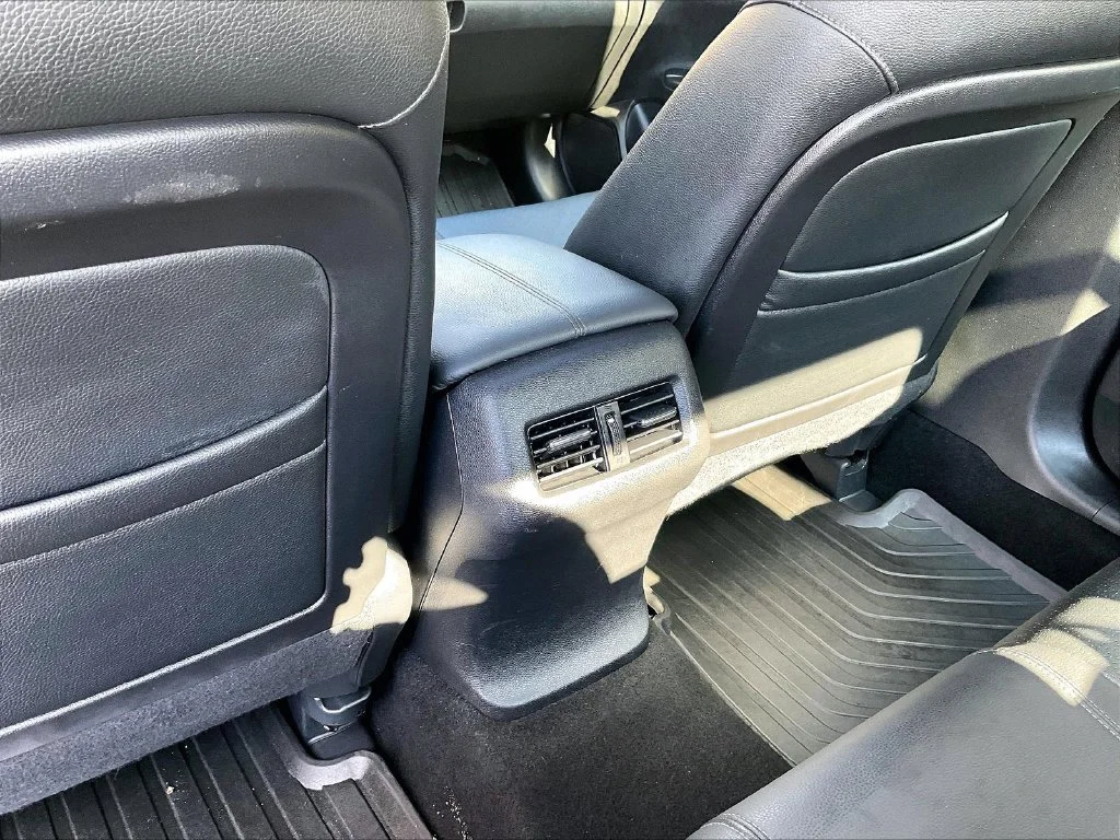 Used 2013 Gray Honda EX-L image 28