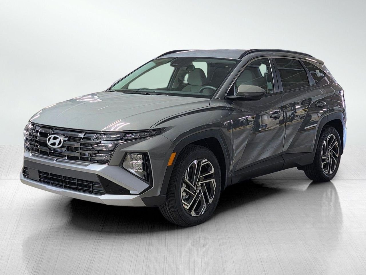 New 2026 Hampton Gray Hyundai SEL Plus FWD image 3