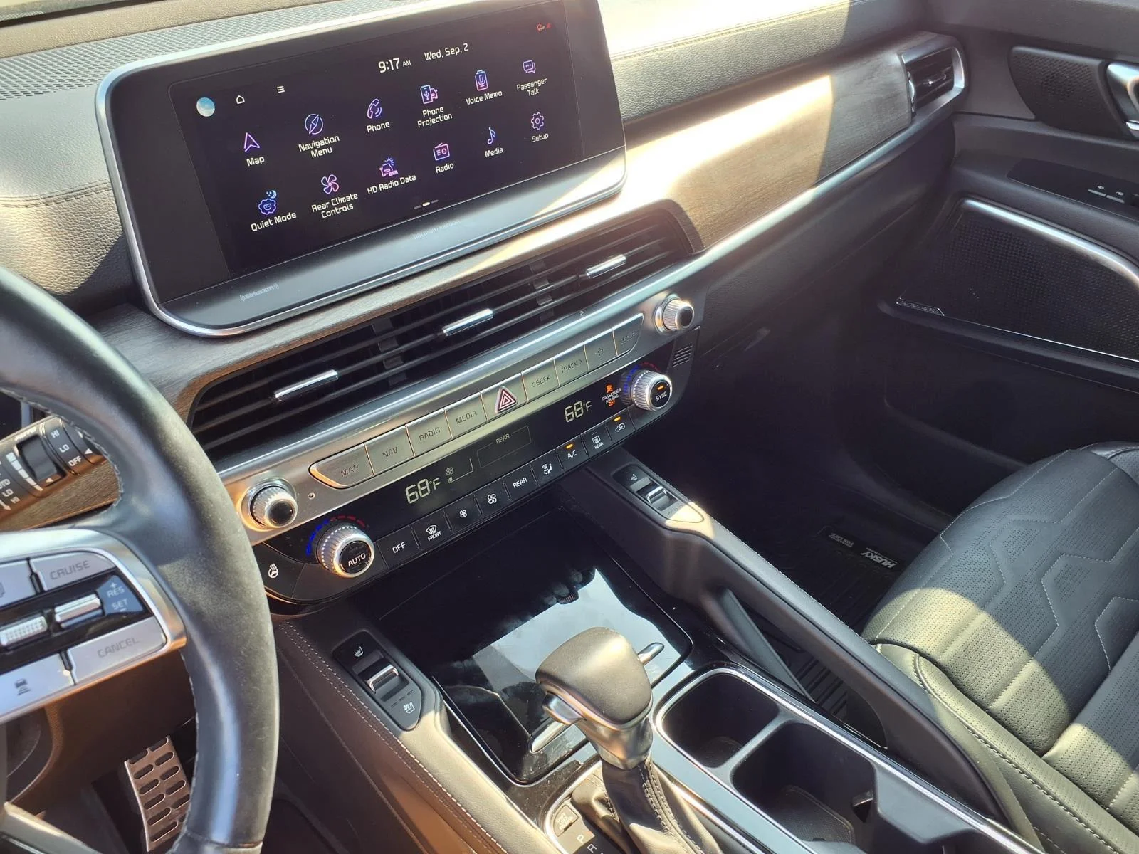 Used 2021 Ebony Black Kia SX image 8