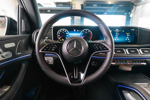 New 2026 Black Mercedes-Benz GLE 450 image 16